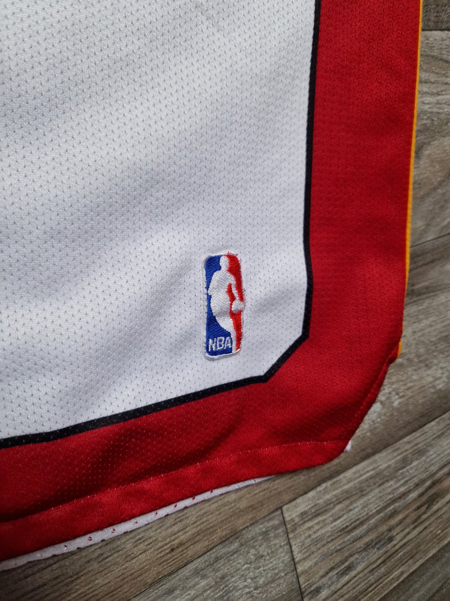 Miami Heat Shorts Size Large