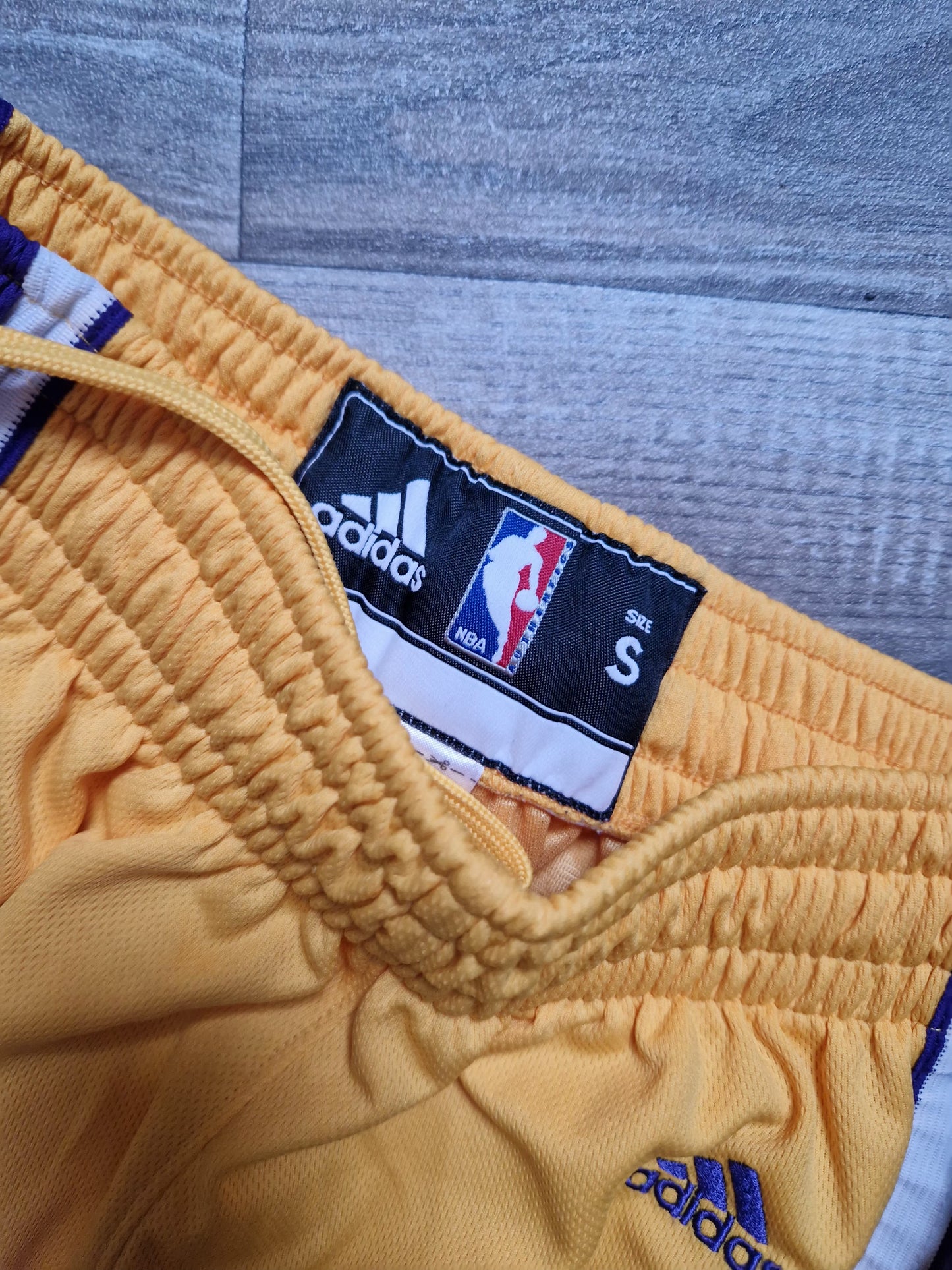 Los Angeles Lakers Shorts Size Small