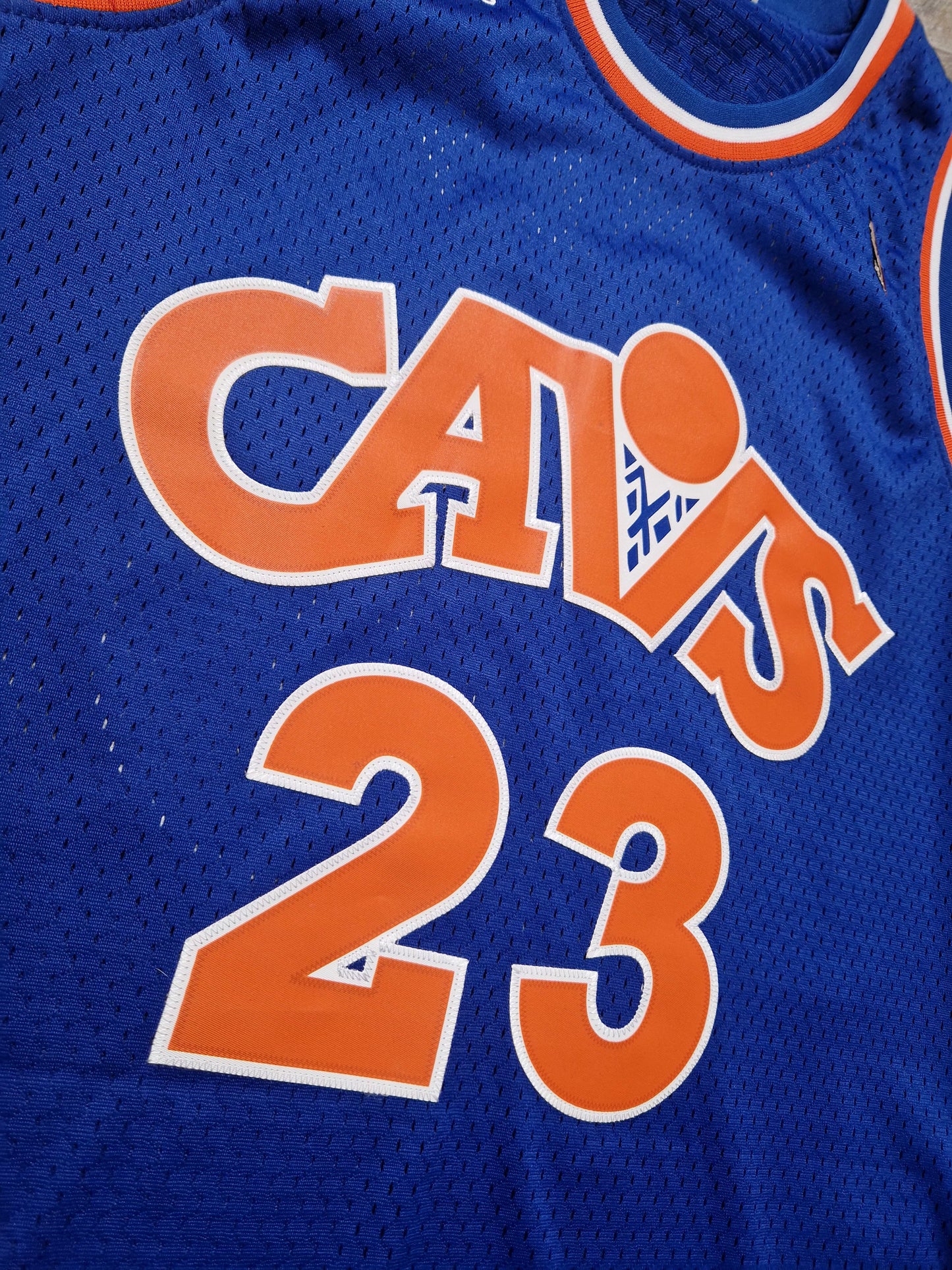 LeBron James Cleveland Cavaliers Jersey Size Medium