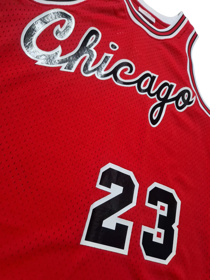 Michael Jordan Authentic Chicago Bulls Jersey Size Medium