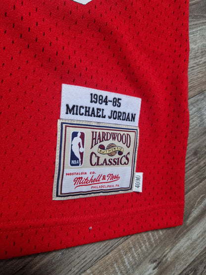 Michael Jordan Authentic Chicago Bulls Jersey Size Medium