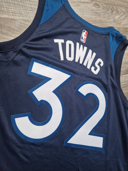 Karl Anthony Towns Minnesota Timberwolves Jersey Size XL