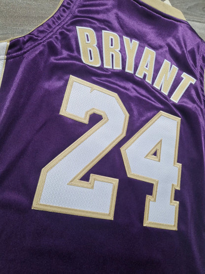 Kobe Bryant Authentic Los Angeles Lakers Jersey Size Medium