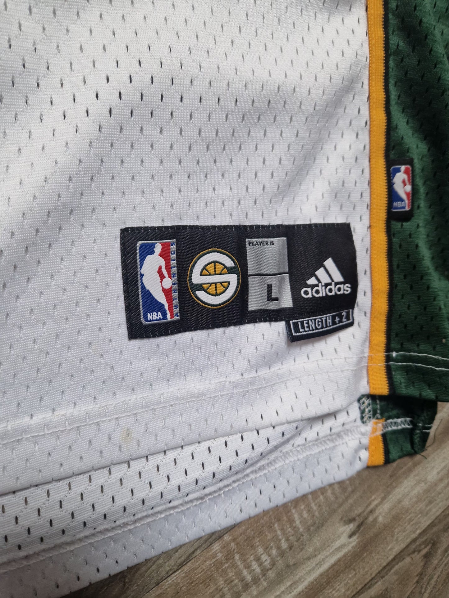 Chris Wilcox Seattle Supersonics Jersey Size Large