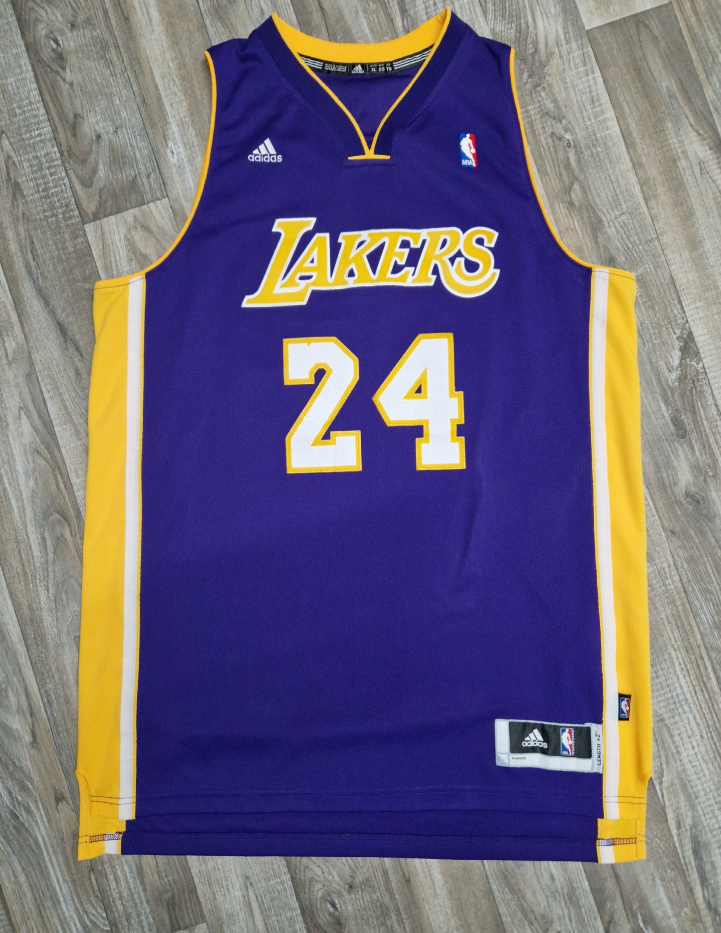 Kobe Bryant Los Angeles Lakers Jersey Size XL