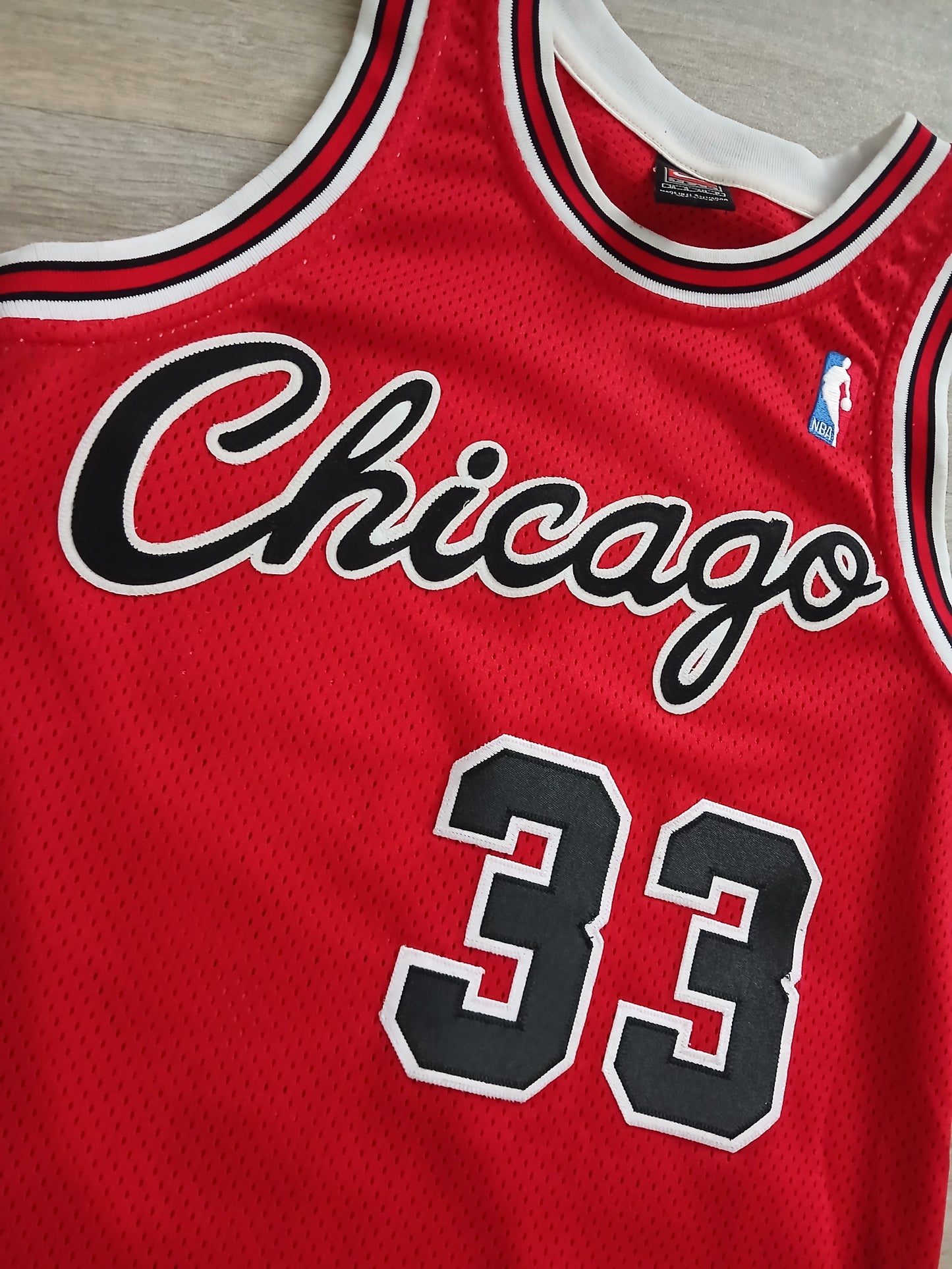 Scottie Pippen Authentic Chicago Bulls Jersey Size Small