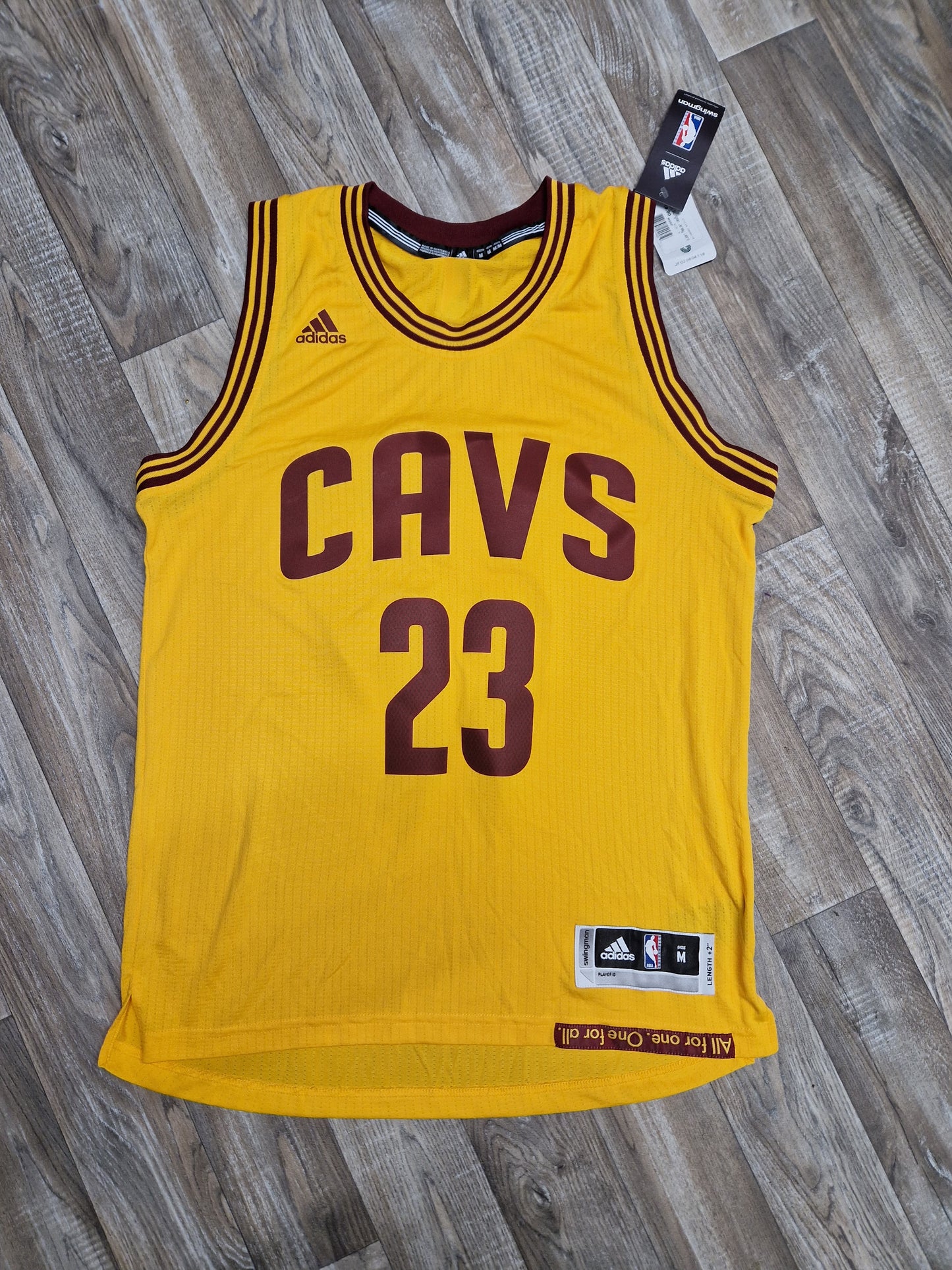 LeBron James Cleveland Cavaliers Jersey Size Medium