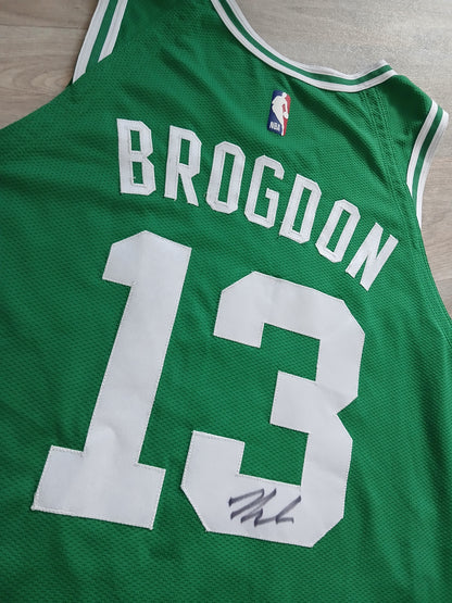 Malcolm Brogdon Authentic Boston Celtics Signed Jersey Size Large