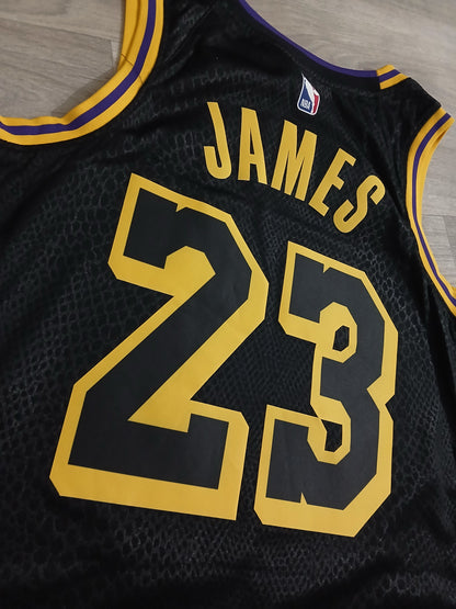 LeBron James Los Angeles Lakers Jersey Size Medium