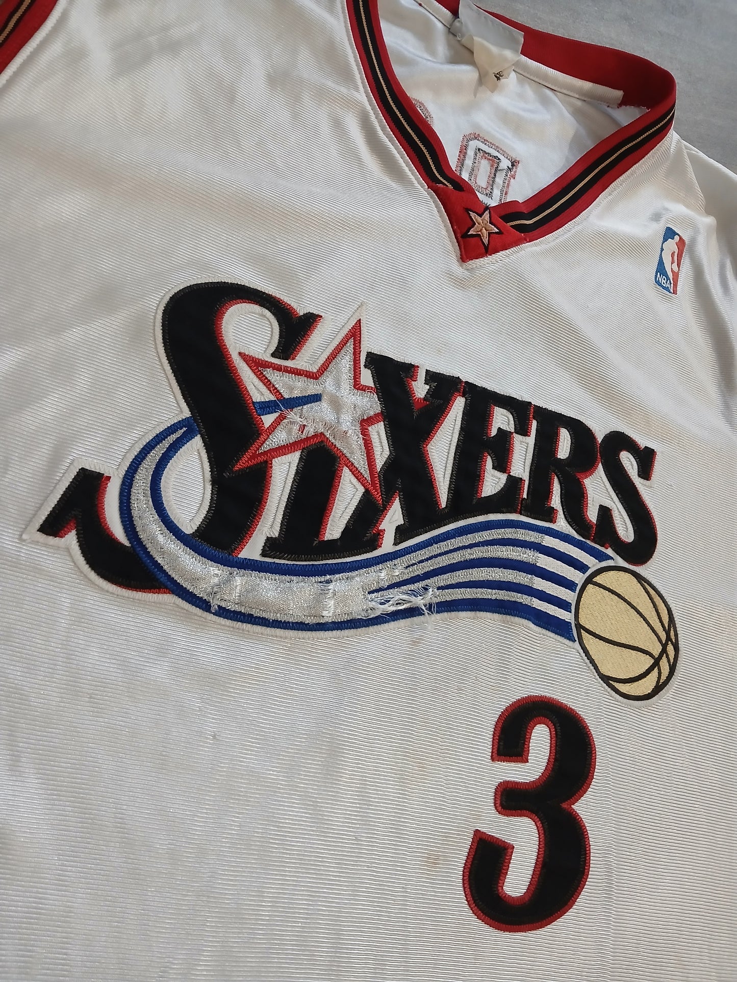Allen Iverson Authentic Philadelphia 76ers Jersey Size XL