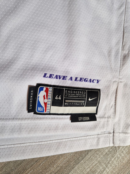 LeBron James Los Angeles Lakers Jersey Size Medium