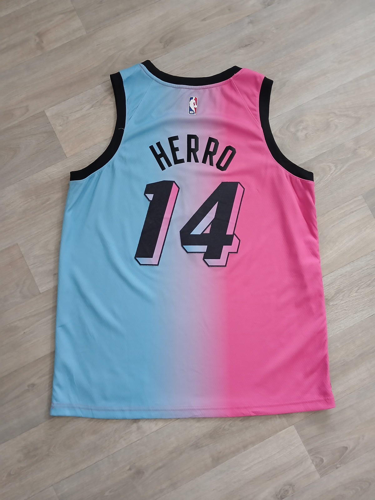 Tyler Herro Miami Heat Jersey Size XL