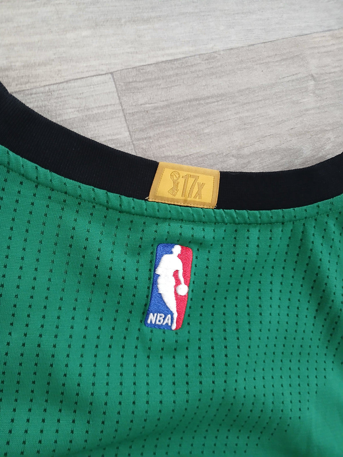 Blank Game Issued Authentic Boston Celtics Jersey Size XL