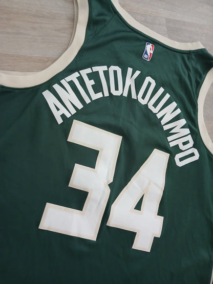 Giannis Antetokounmpo Milwaukee Bucks Jersey Size XL