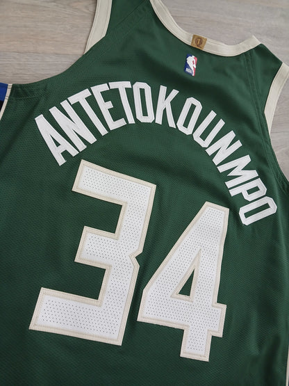 Giannis Antetokounmpo Authentic Milwaukee Bucks Jersey Size Medium