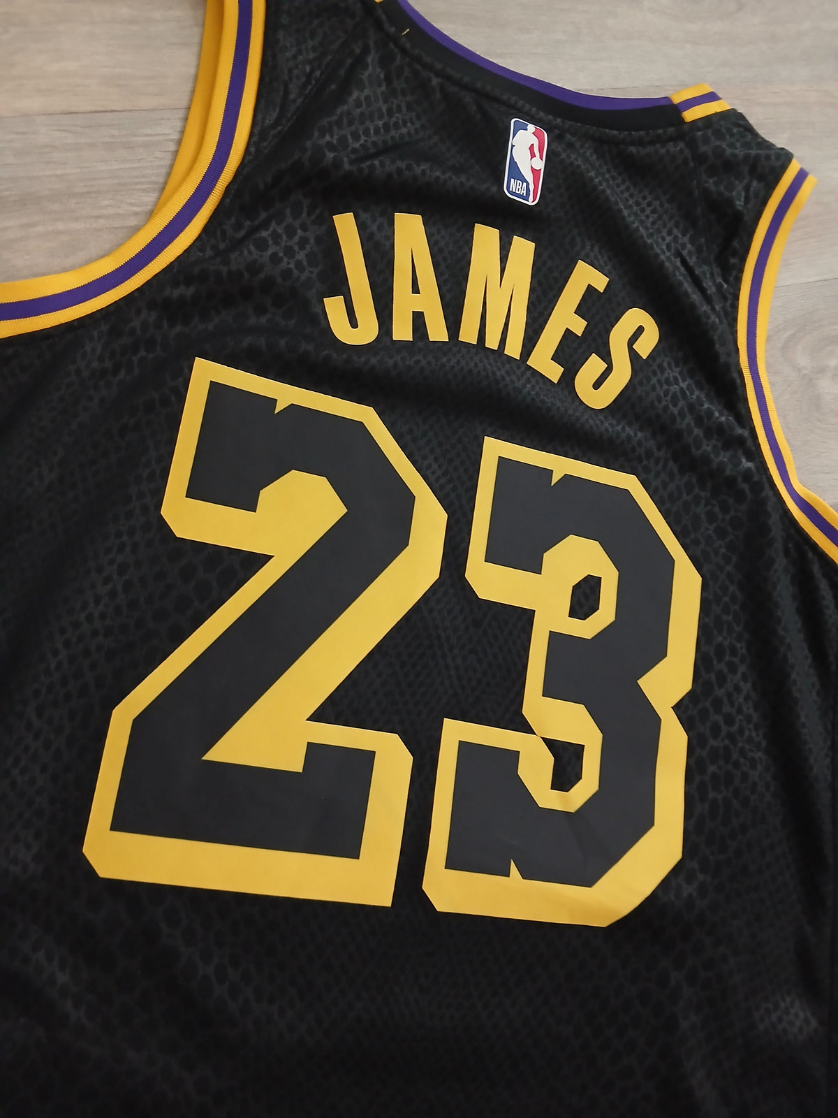 LeBron James Los Angeles Lakers Jersey Size Medium
