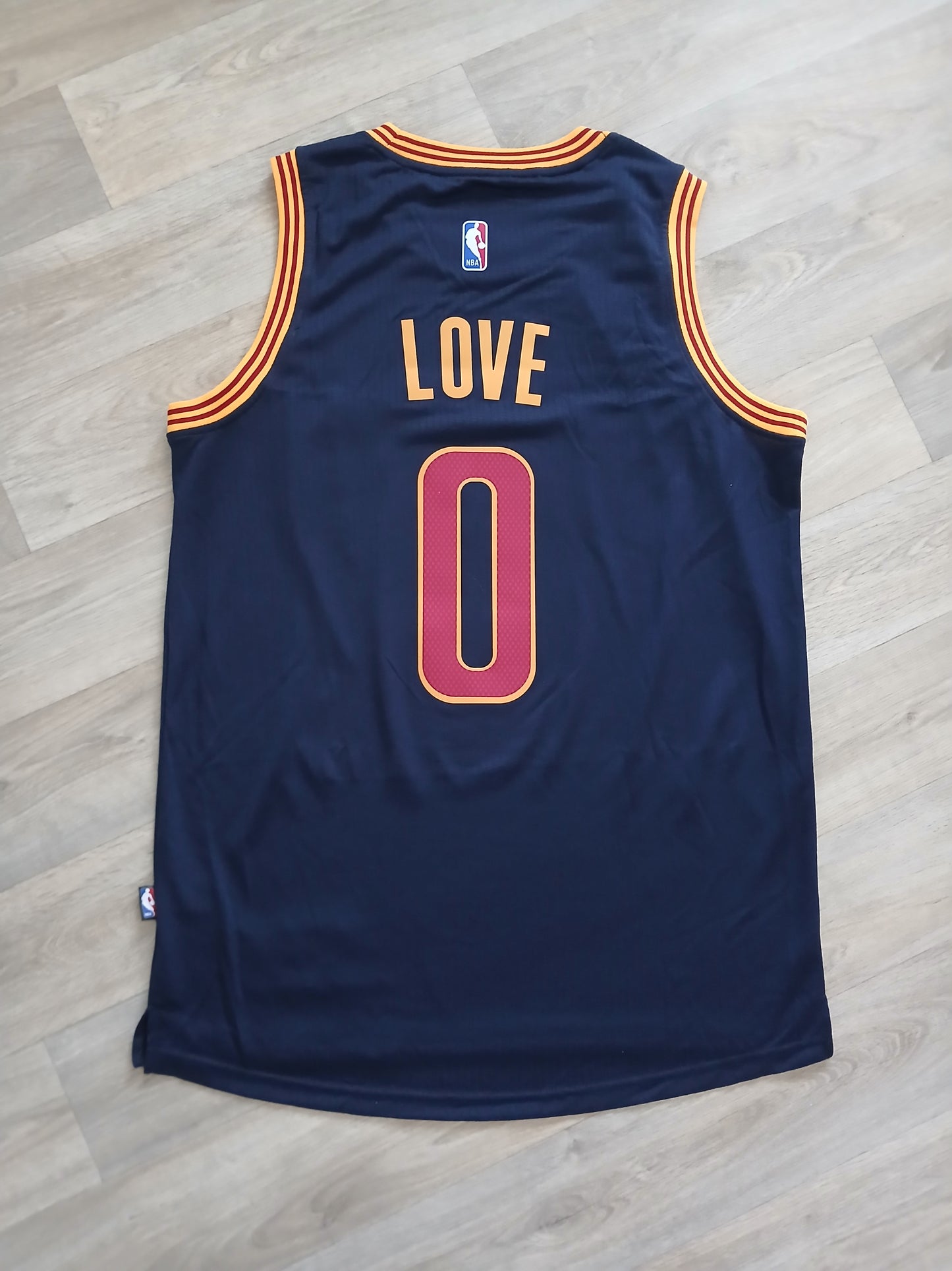 Kevin Love Cleveland Cavaliers Jersey Size Medium