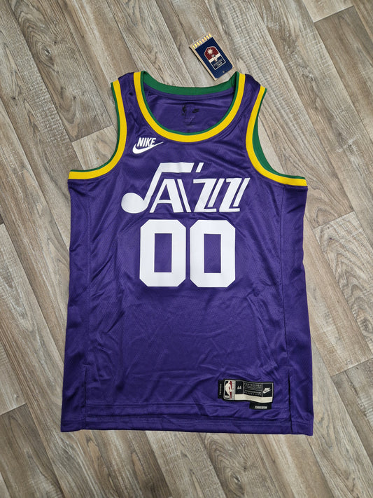 Jordan Clarkson Utah Jazz Jersey Size Medium