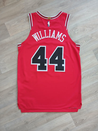 Patrick Williams Authentic Chicago Bulls Jersey Size Medium