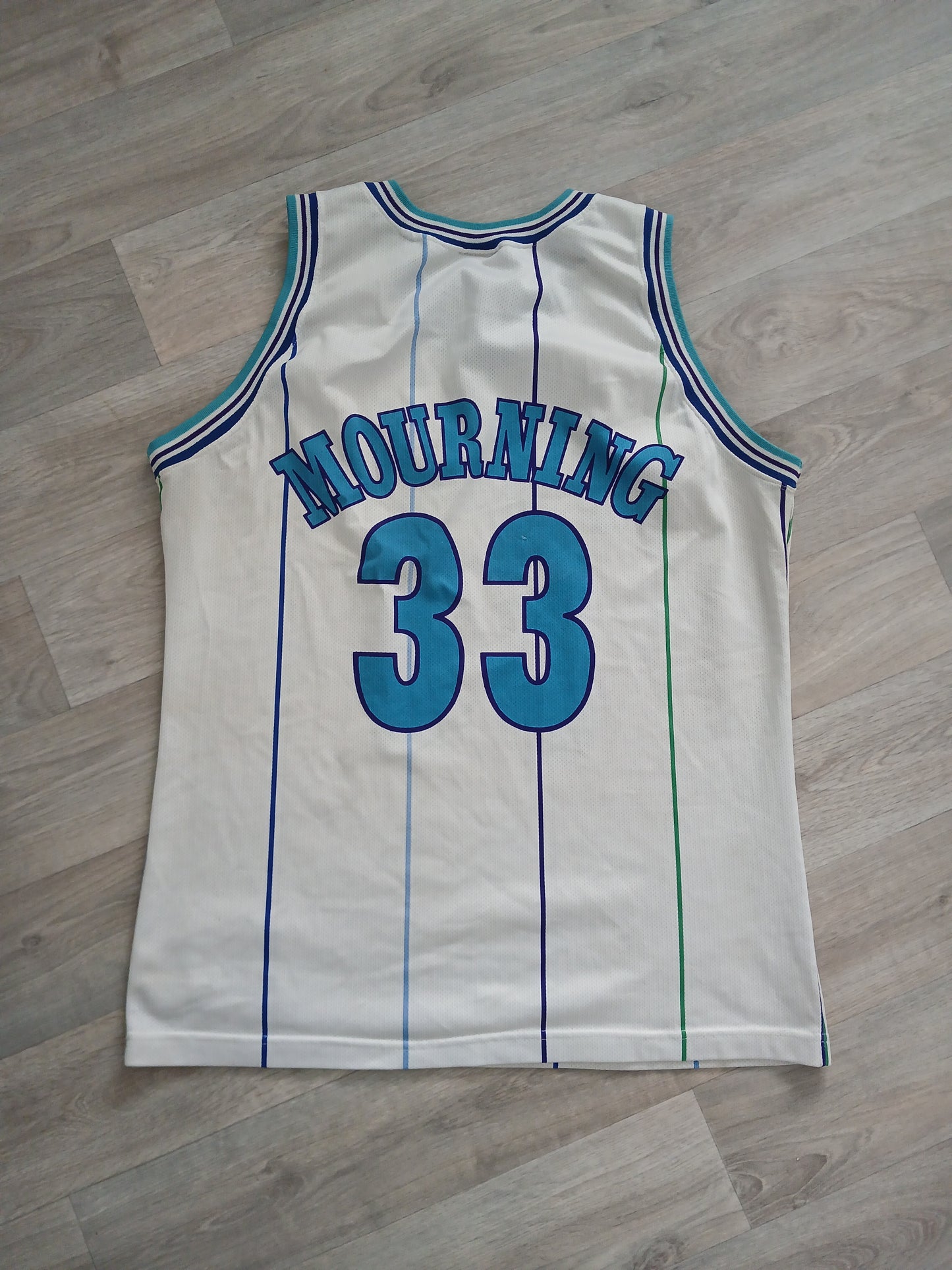 Alonzo Mourning Charlotte Hornets Jersey Size XL