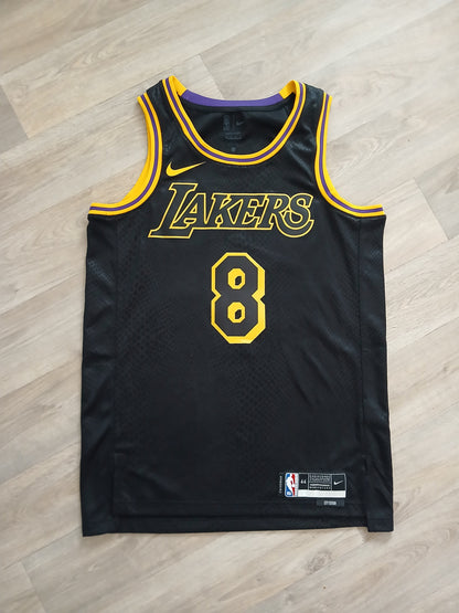 Kobe Bryant Los Angeles Lakers Jersey Size Medium