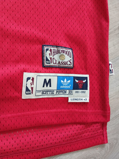 Scottie Pippen Chicago Bulls Jersey Size Medium