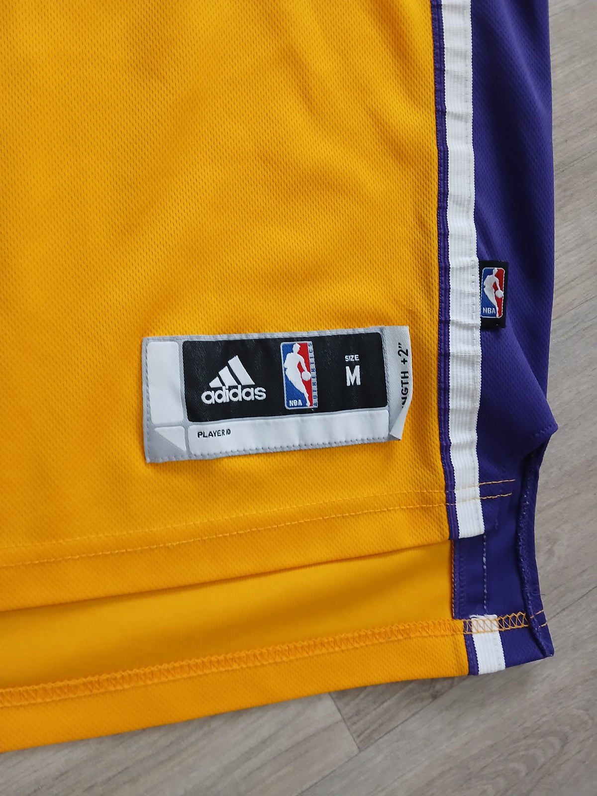 Kobe Bryant Los Angeles Lakers Jersey Size Medium