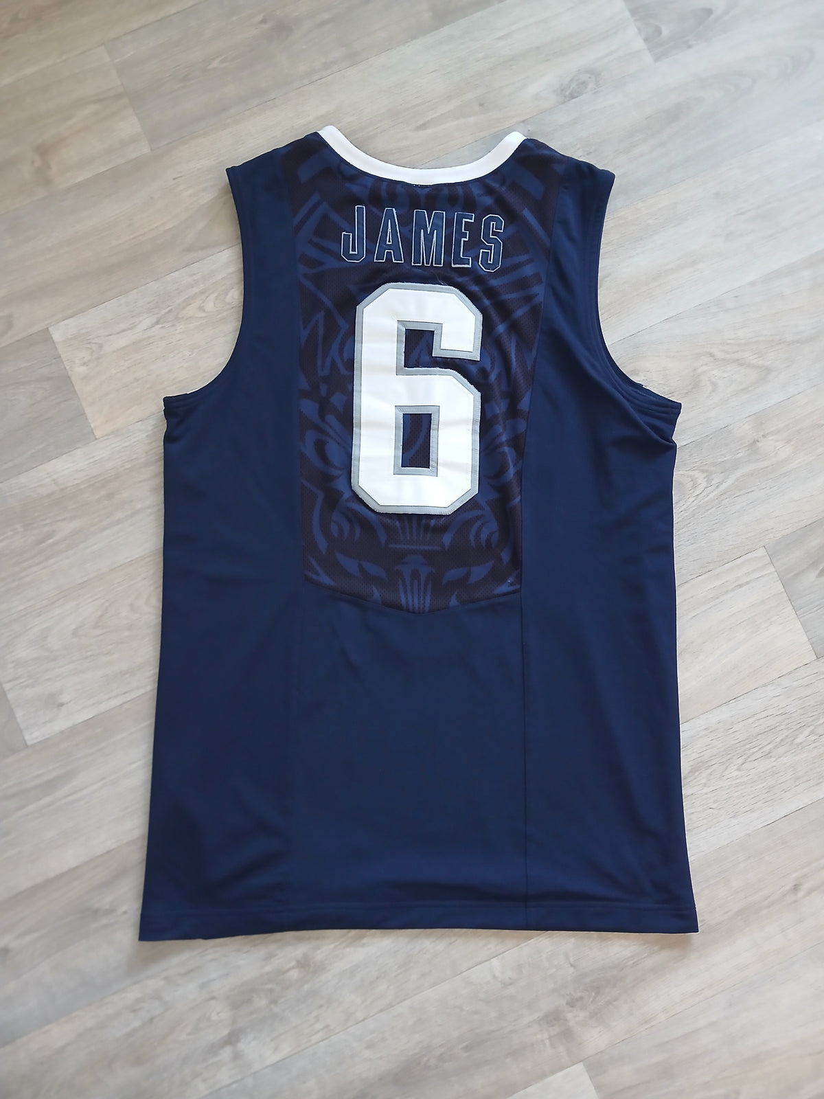 LeBron James Authentic Team USA Jersey Size Medium