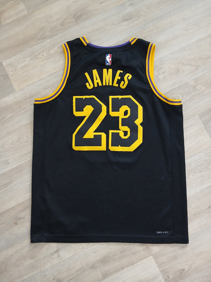 LeBron James Los Angeles Lakers Jersey Size Large