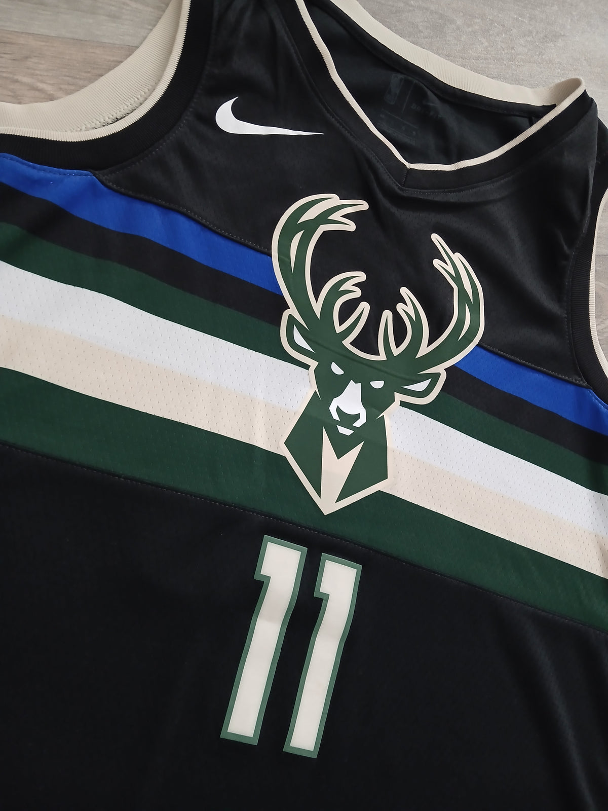 Brook Lopez Milwaukee Bucks Jersey Size Large