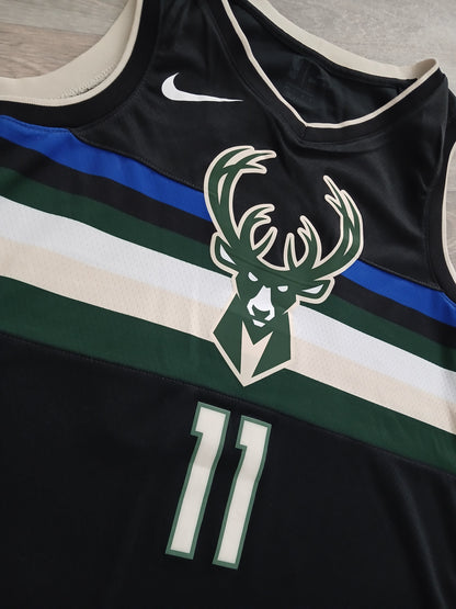 Brook Lopez Milwaukee Bucks Jersey Size Large