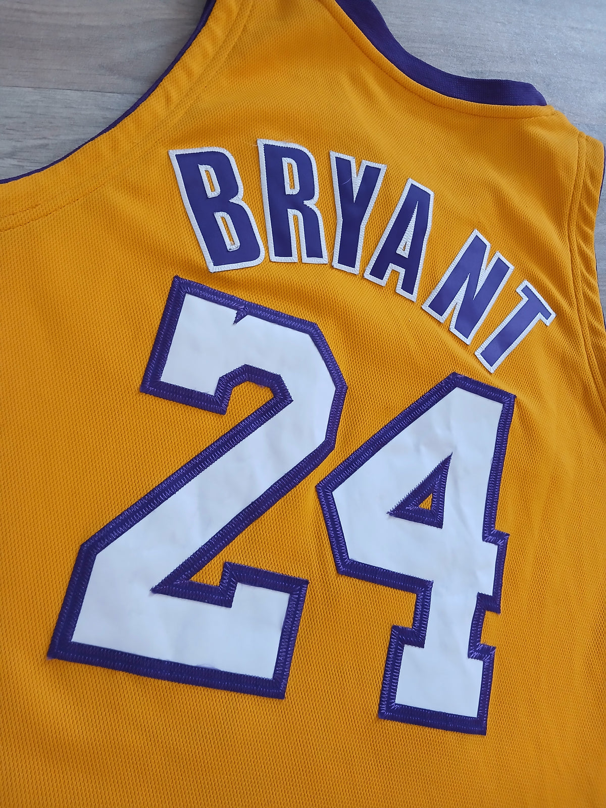 Kobe Bryant Authentic Los Angeles Lakers Jersey Size Large
