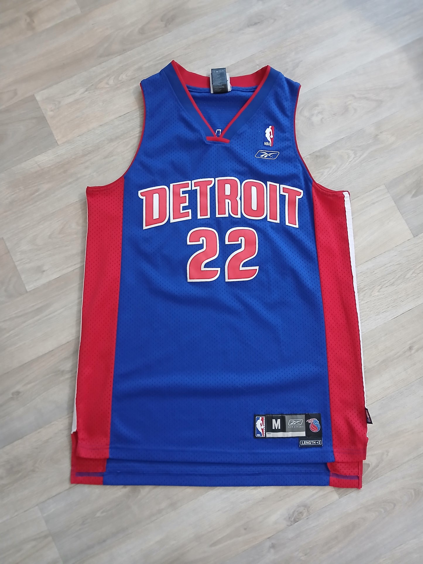 Tayshaun Prince Detroit Pistons Jersey Size Medium