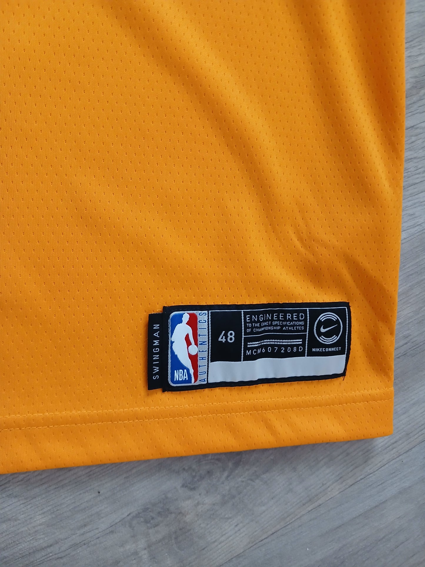 Giannis Antetokounmpo Milwaukee Bucks Jersey Size Large