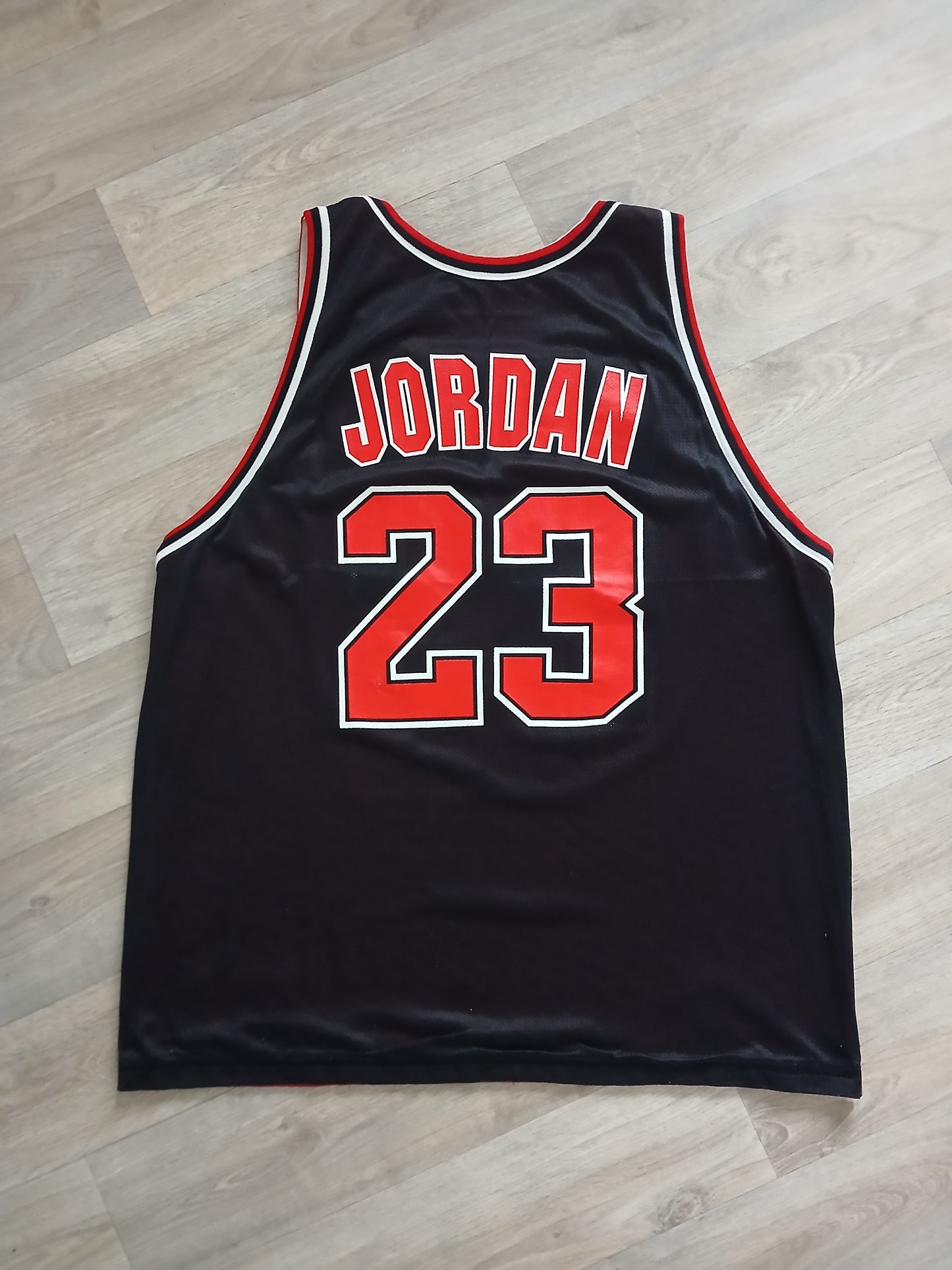 Michael Jordan Reversible Chicago Bulls Jersey Size Large
