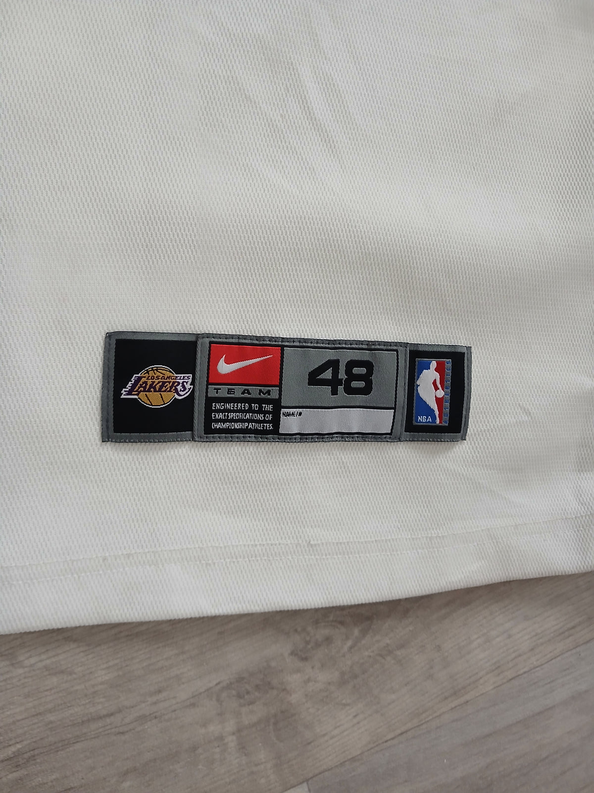 Kobe Bryant Authentic Los Angeles Lakers Jersey Size XL