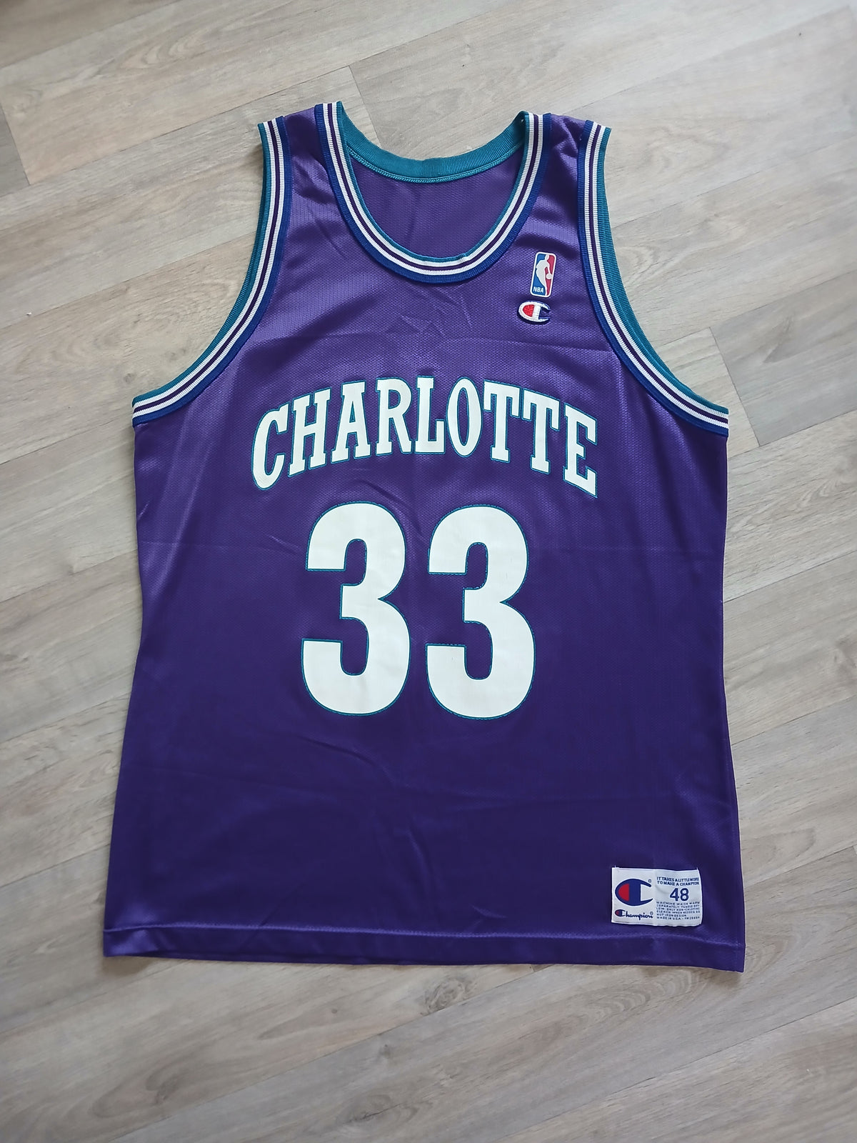 Alonzo Mourning Charlotte Hornets Jersey Size XL