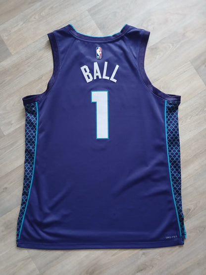 LaMelo Ball Charlotte Hornets Jersey Size XL