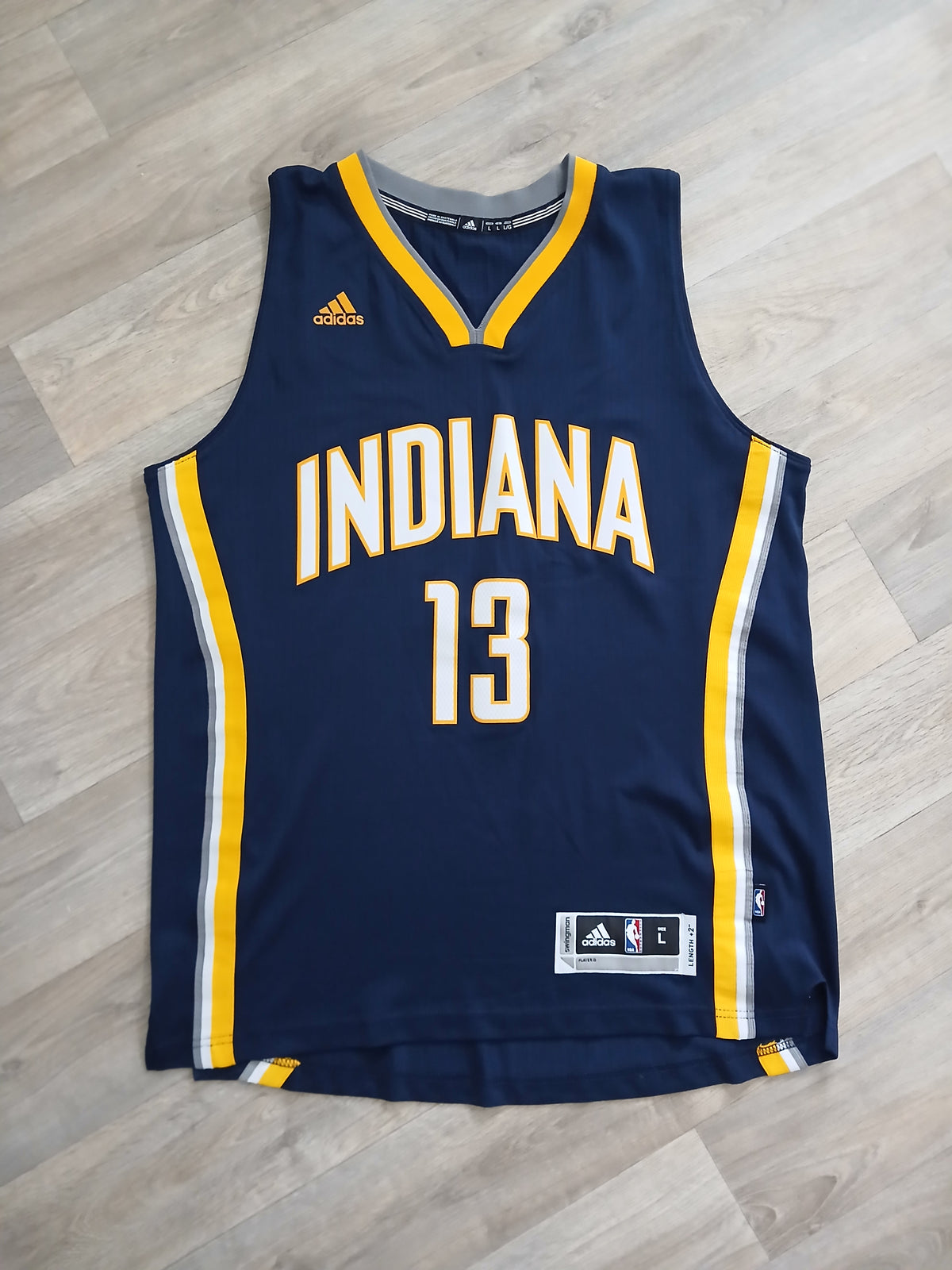 Paul George Indiana Pacers Jersey Size Large