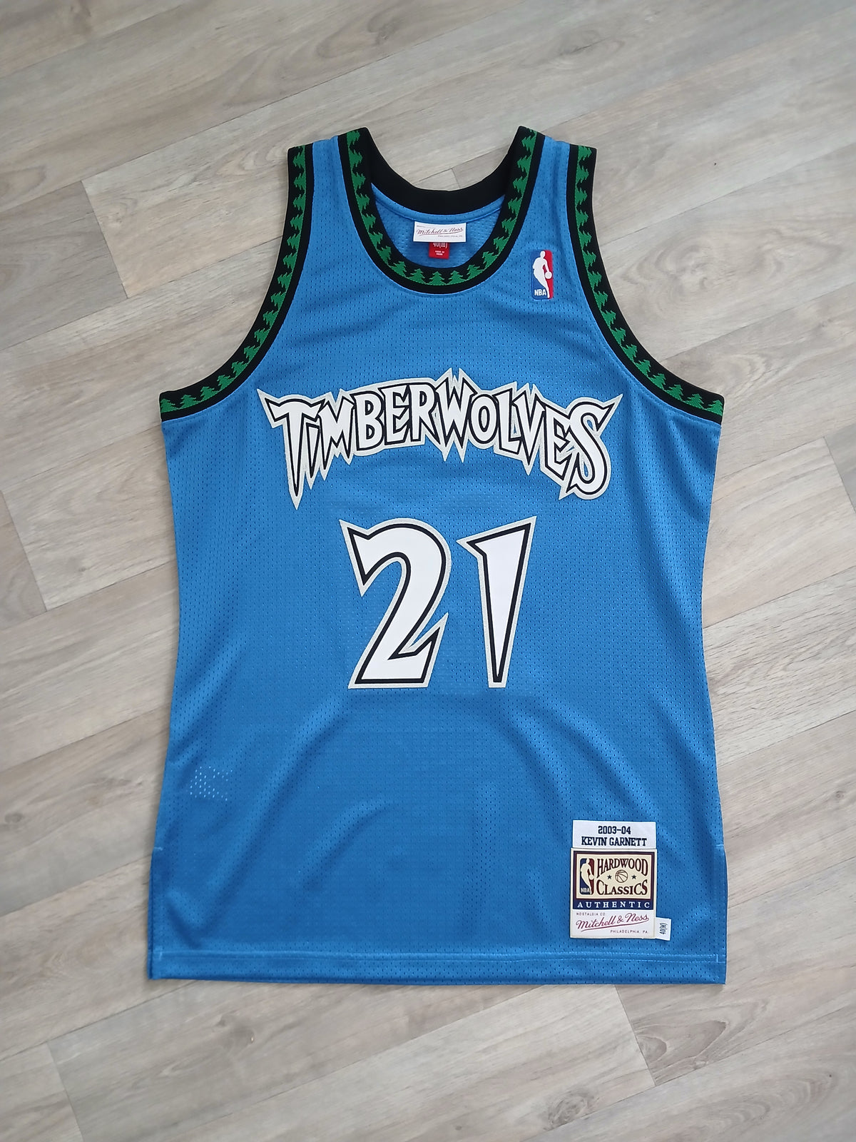 Kevin Garnett Authentic Minnesota Timberwolves Jersey Size Medium