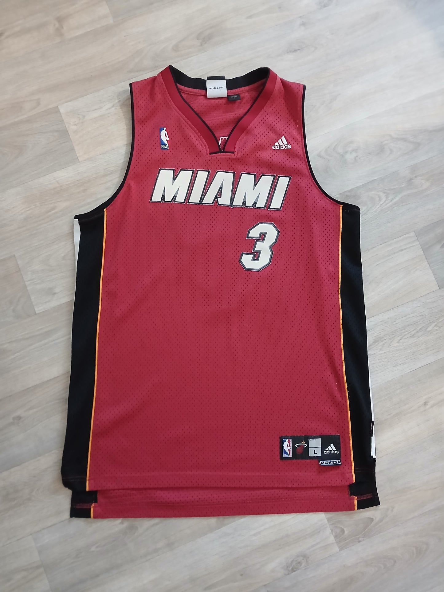 Dwyane Wade Miami Heat Jersey Size Large