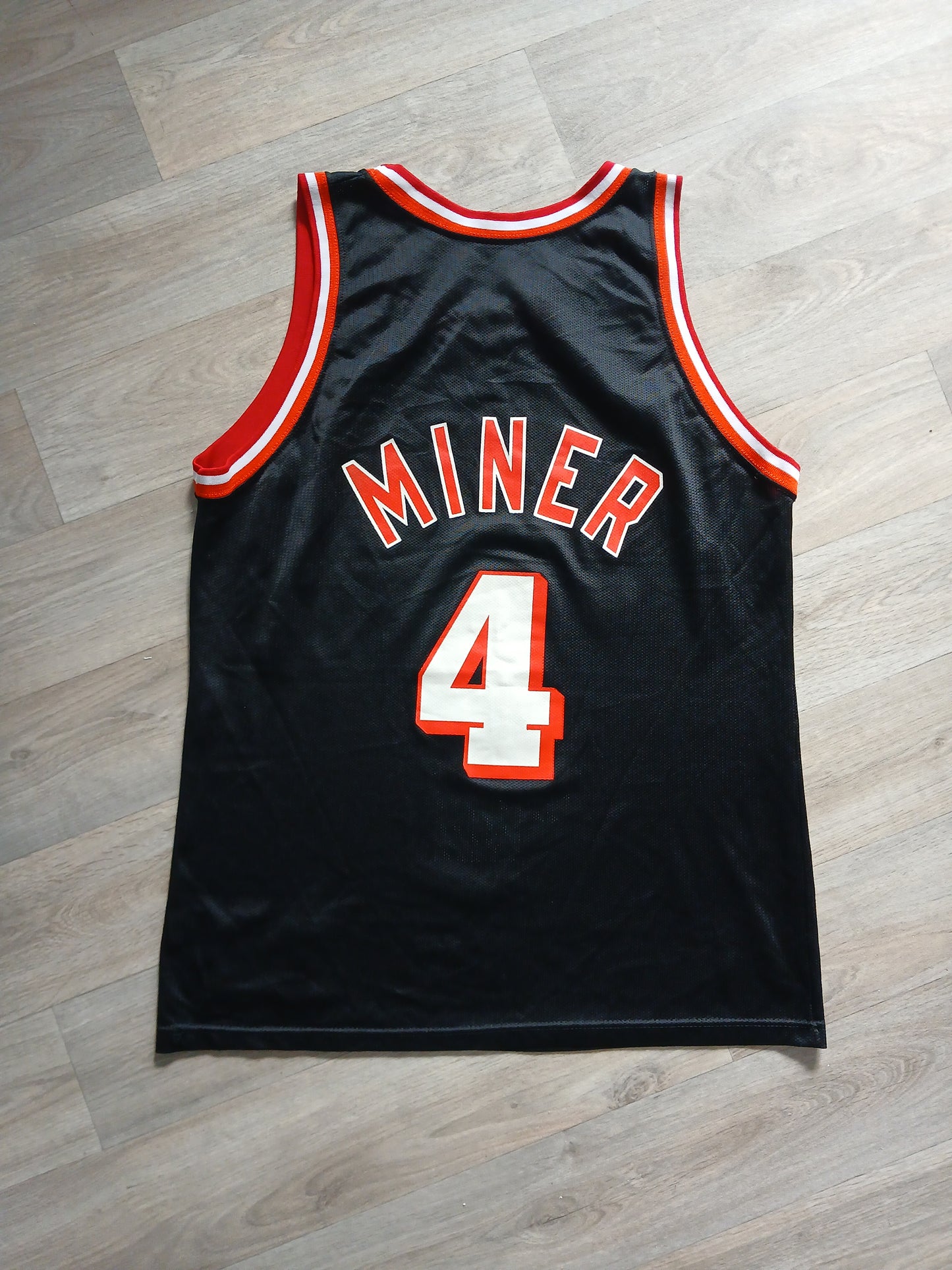 Harold Miner Miami Heat Jersey Size Large