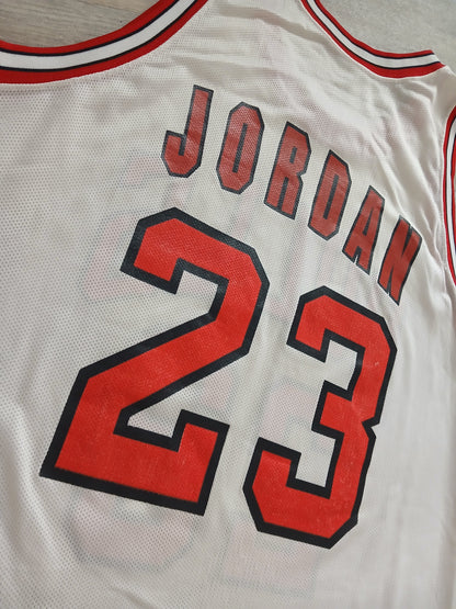 Michael Jordan Chicago Bulls Jersey Size Large