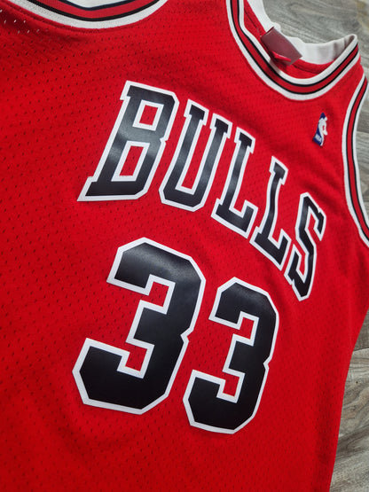 Scottie Pippen Chicago Bulls Jersey Size Medium