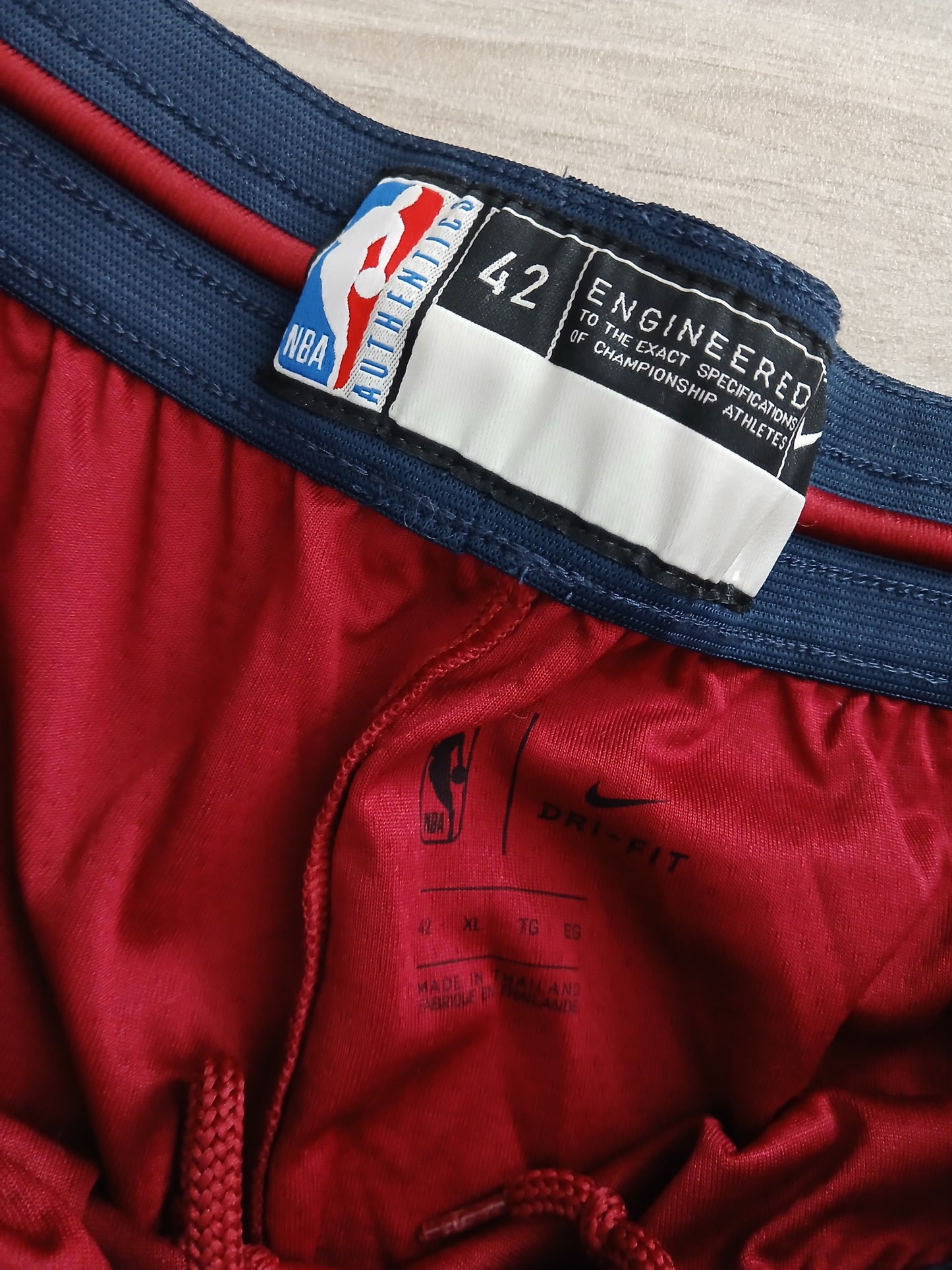 Cleveland Cavaliers Shorts Size XL