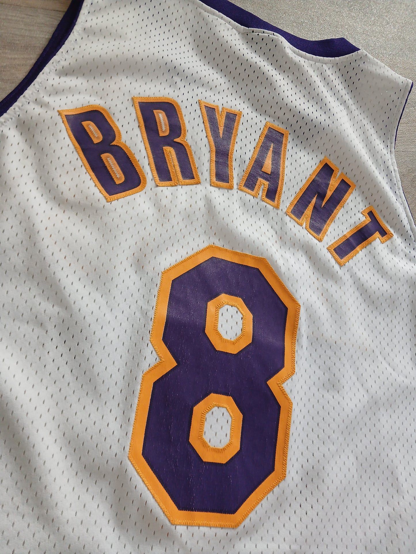 Kobe Bryant Los Angeles Lakers Jersey Size Large
