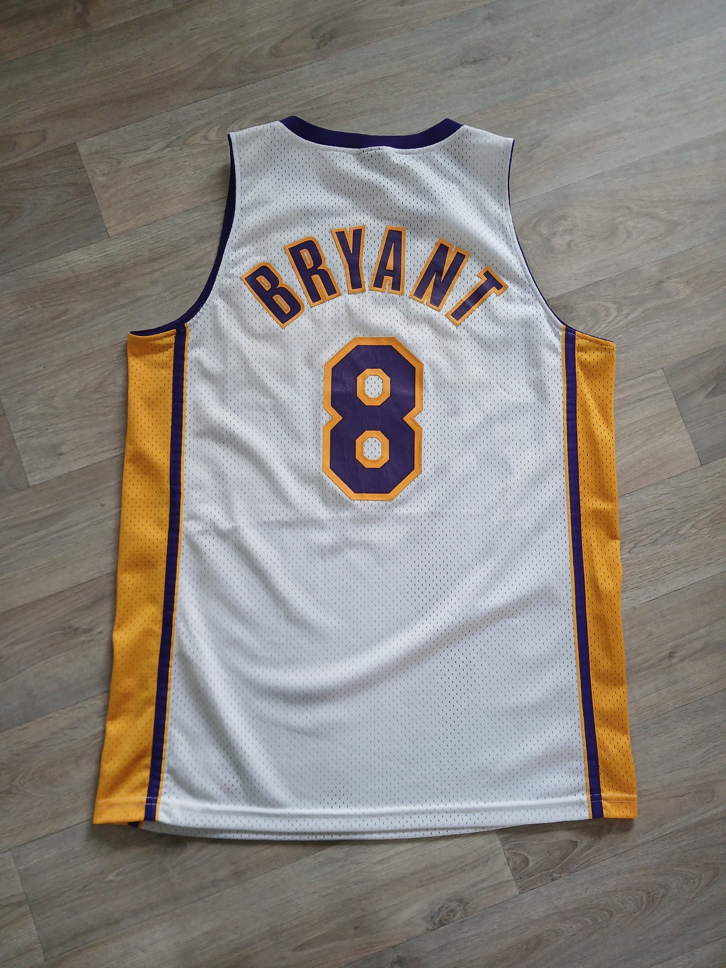 Kobe Bryant Los Angeles Lakers Jersey Size Large