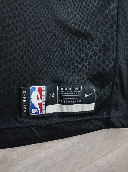 LeBron James Los Angeles Lakers Jersey Size Medium