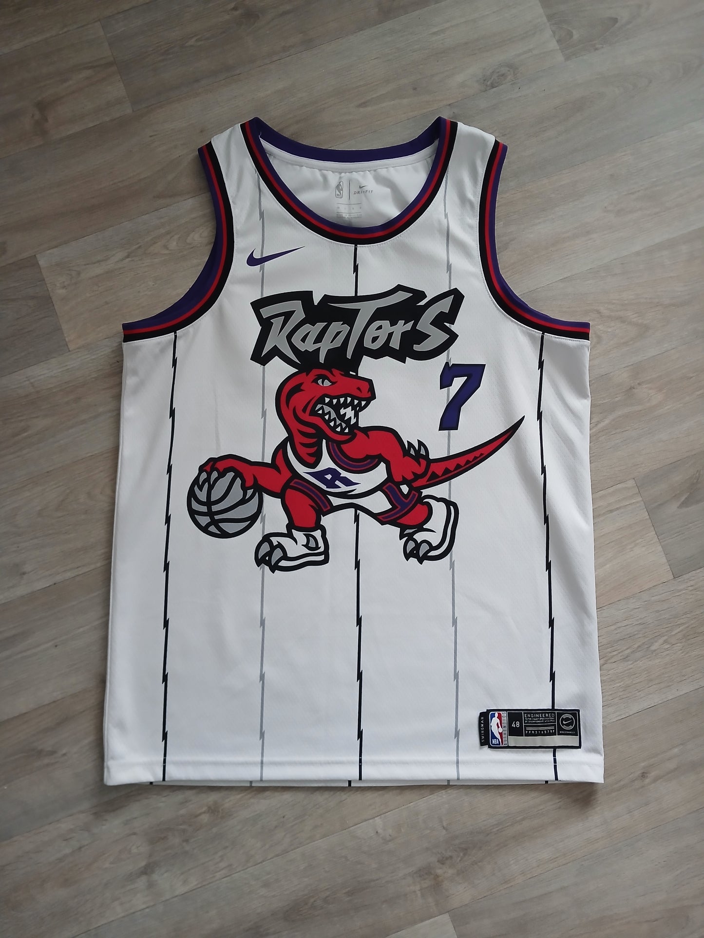 Kyle Lowry Toronto Raptors Jersey Size Large
