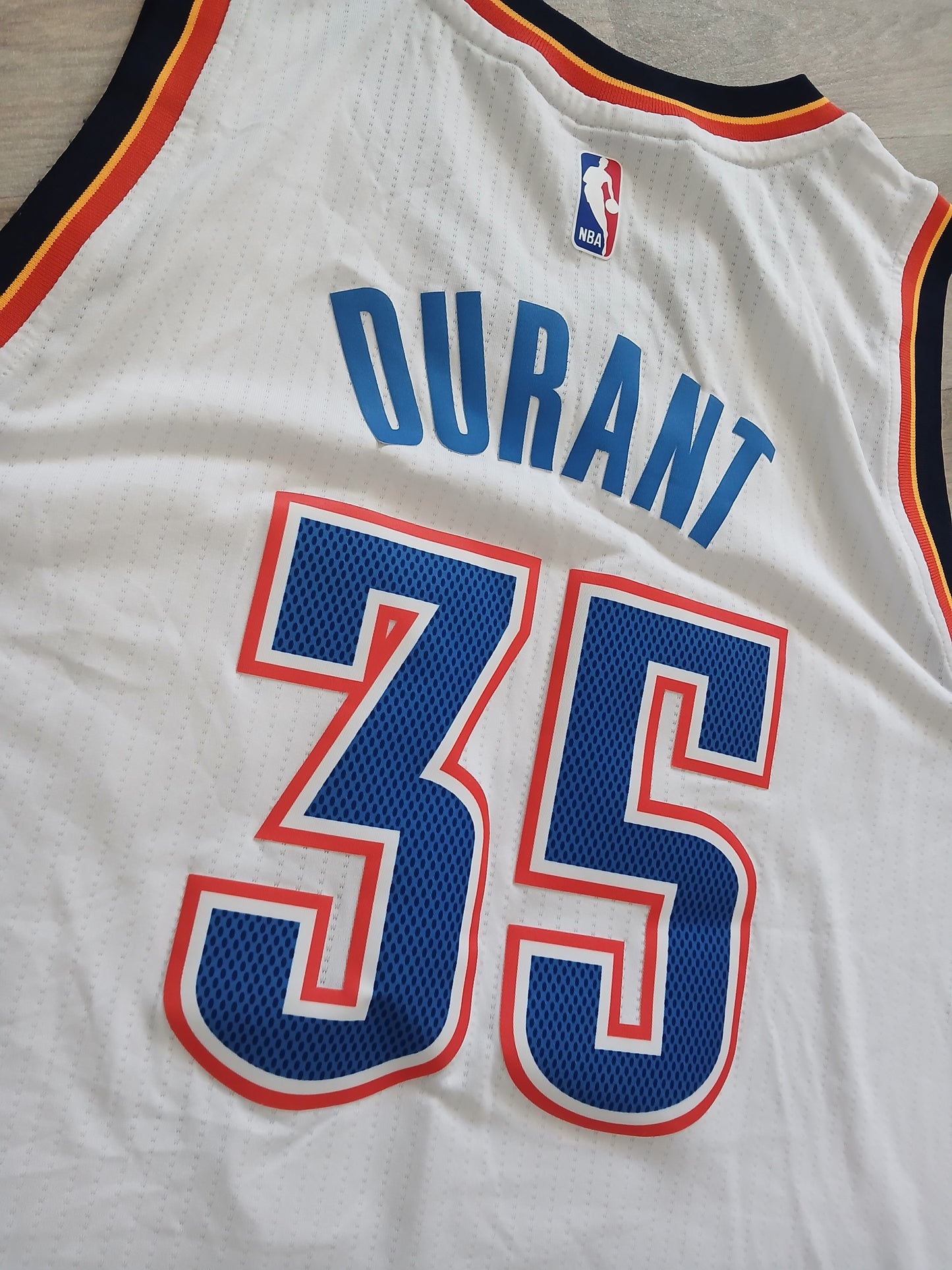 Kevin Durant Oklahoma City Thunder Jersey Size Large
